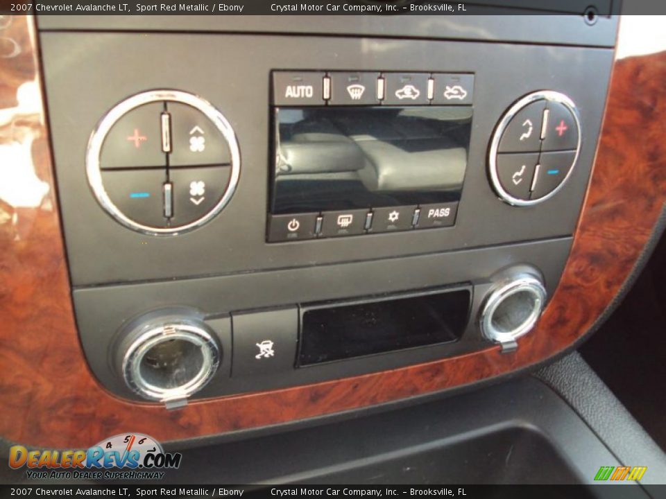 2007 Chevrolet Avalanche LT Sport Red Metallic / Ebony Photo #20