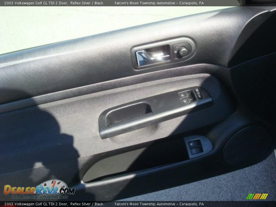 2003 Volkswagen Golf GL TDI 2 Door Reflex Silver / Black Photo #11