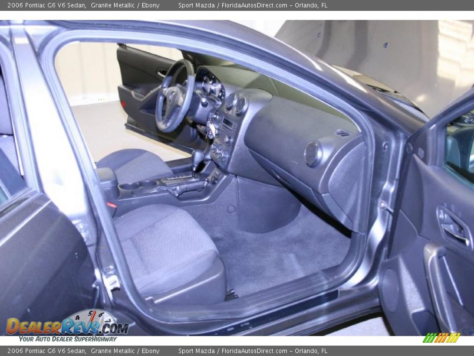 2006 Pontiac G6 V6 Sedan Granite Metallic / Ebony Photo #9