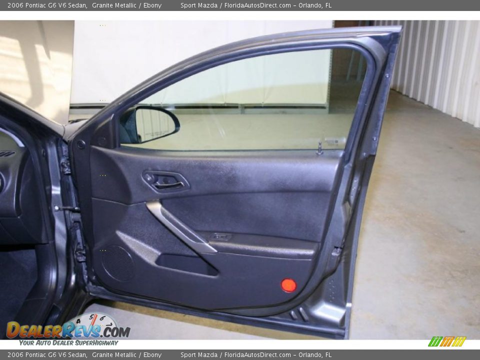 2006 Pontiac G6 V6 Sedan Granite Metallic / Ebony Photo #21