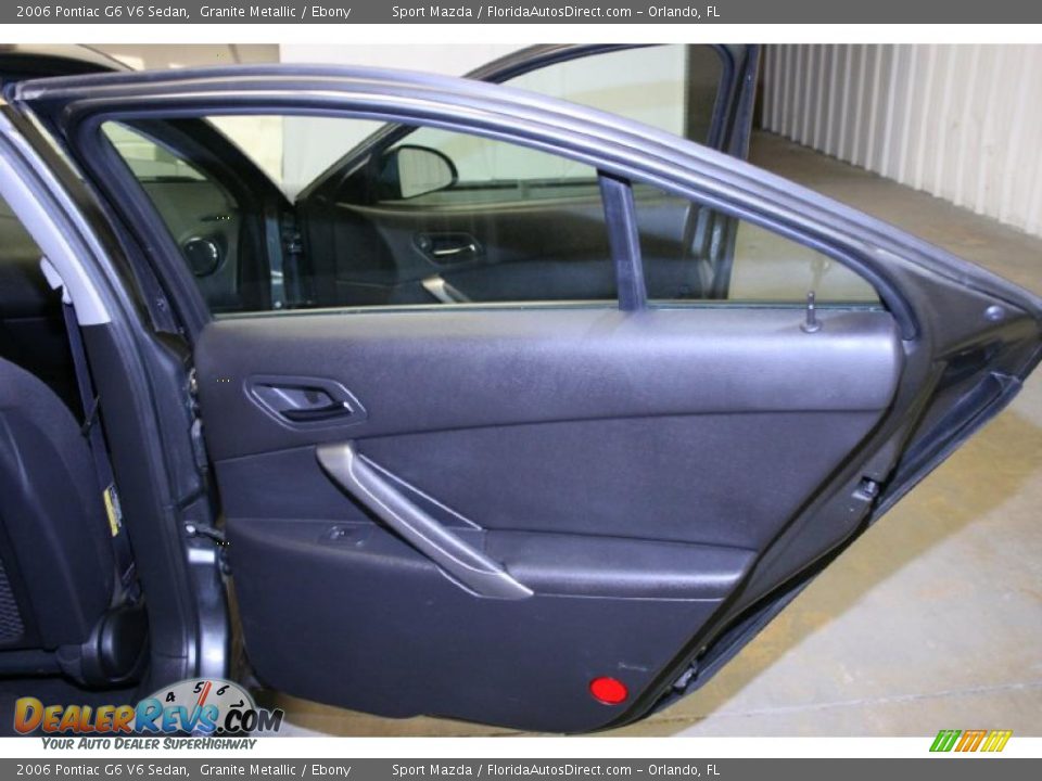2006 Pontiac G6 V6 Sedan Granite Metallic / Ebony Photo #23