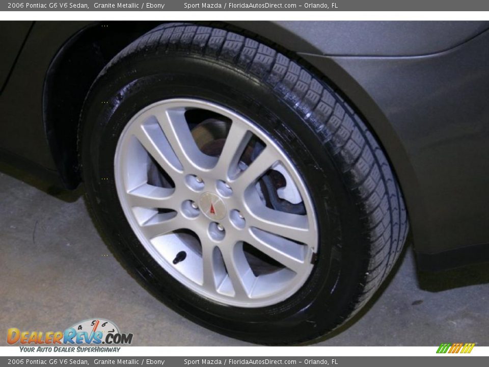 2006 Pontiac G6 V6 Sedan Granite Metallic / Ebony Photo #30