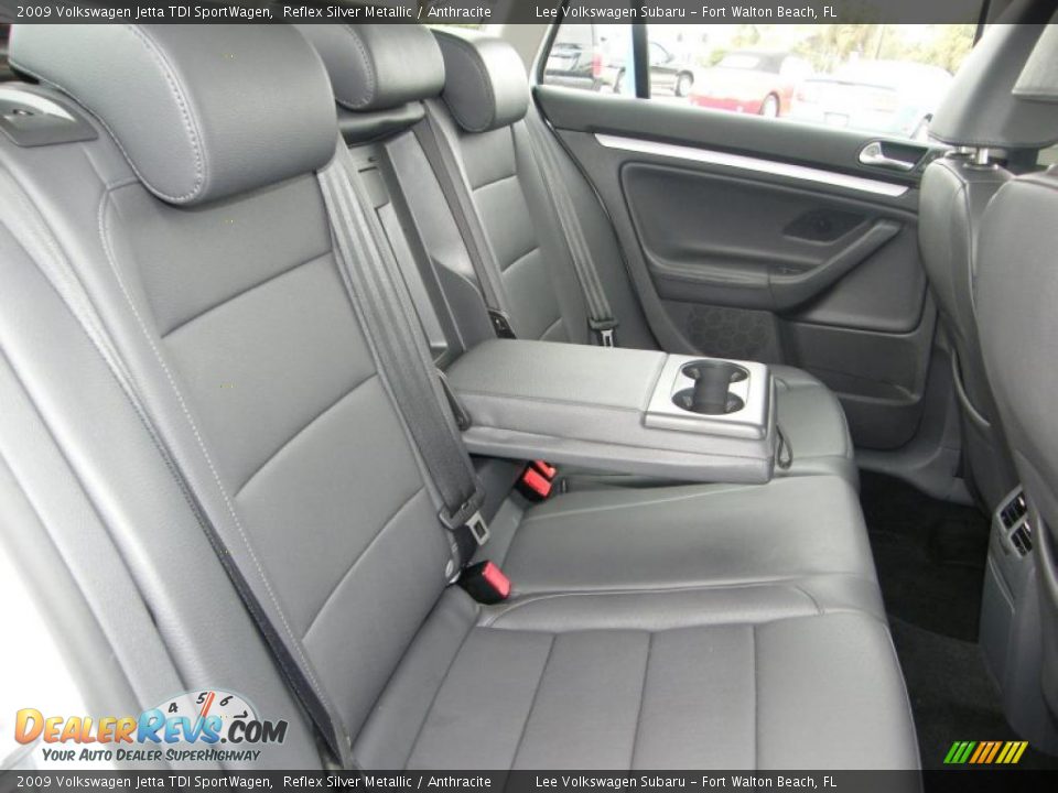 2009 Volkswagen Jetta TDI SportWagen Reflex Silver Metallic / Anthracite Photo #27