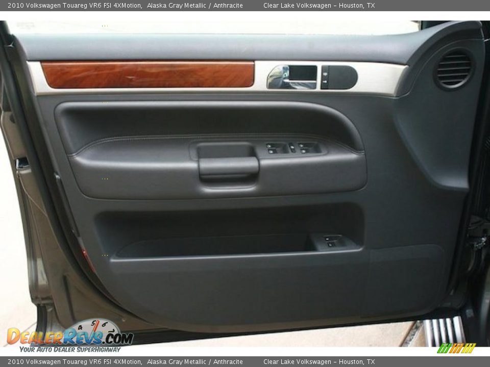 2010 Volkswagen Touareg VR6 FSI 4XMotion Alaska Gray Metallic / Anthracite Photo #13