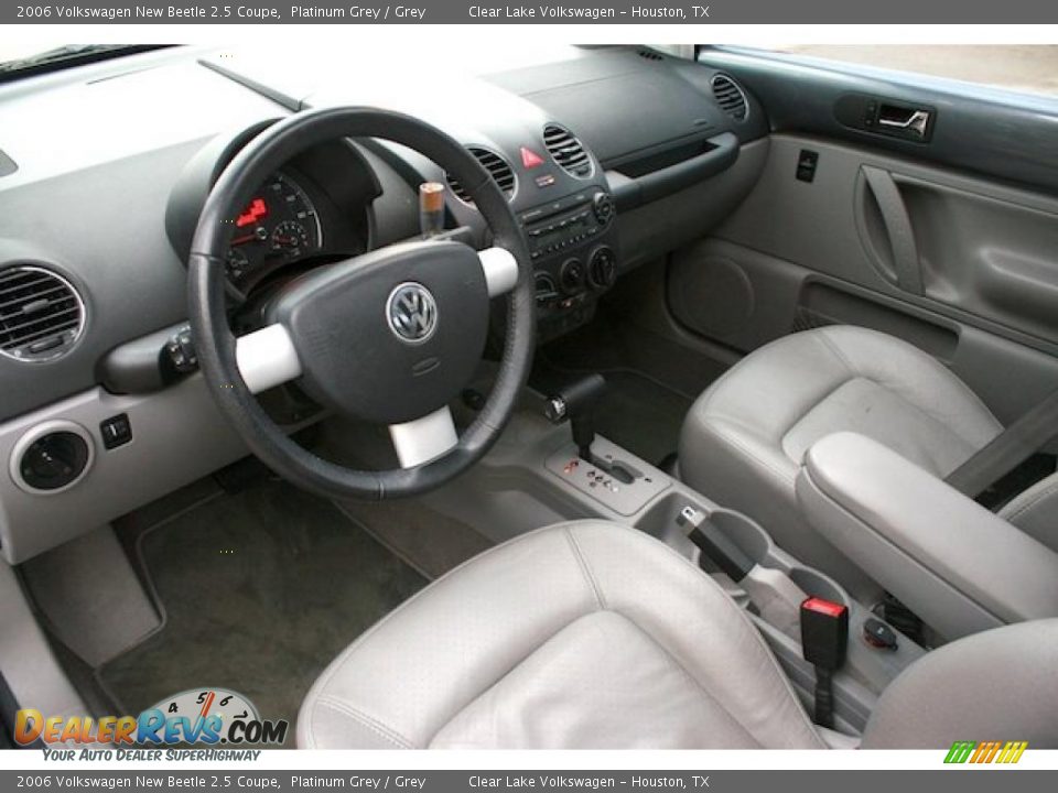 2006 Volkswagen New Beetle 2.5 Coupe Platinum Grey / Grey Photo #20