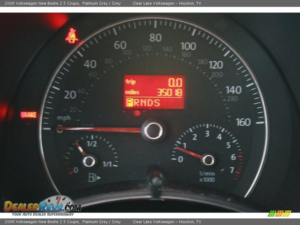 2006 Volkswagen New Beetle 2.5 Coupe Platinum Grey / Grey Photo #26