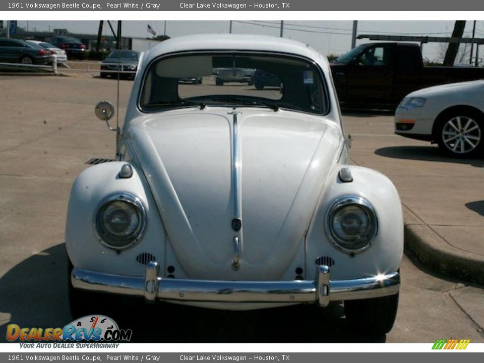 1961 Volkswagen Beetle Coupe Pearl White / Gray Photo #2
