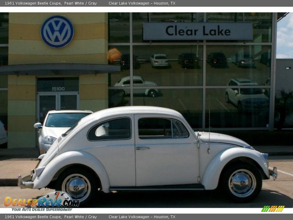 1961 Volkswagen Beetle Coupe Pearl White / Gray Photo #11