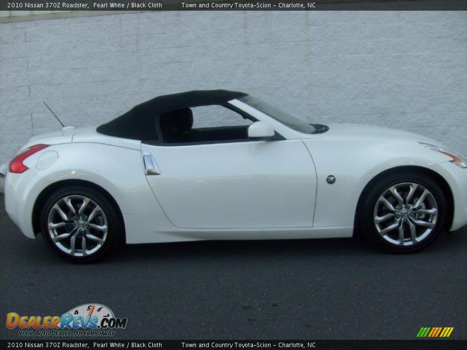 Nissan 370z convertible white #6