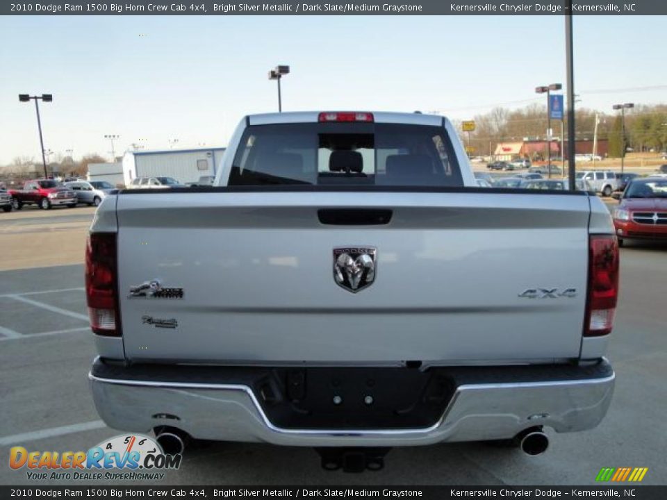 2010 Dodge Ram 1500 Big Horn Crew Cab 4x4 Bright Silver Metallic / Dark Slate/Medium Graystone Photo #4