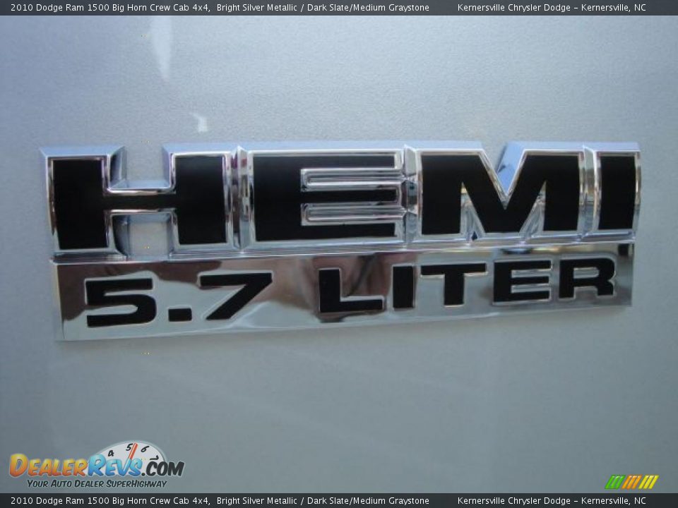 2010 Dodge Ram 1500 Big Horn Crew Cab 4x4 Bright Silver Metallic / Dark Slate/Medium Graystone Photo #8