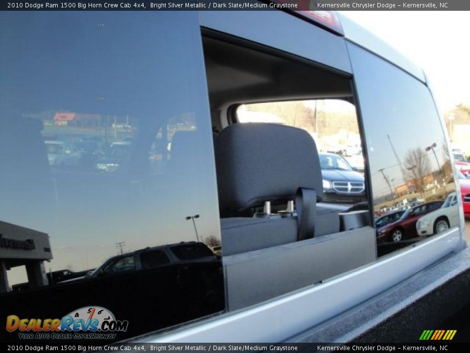 2010 Dodge Ram 1500 Big Horn Crew Cab 4x4 Bright Silver Metallic / Dark Slate/Medium Graystone Photo #12
