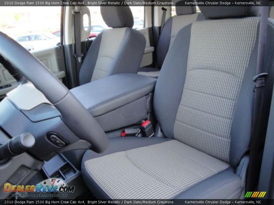 2010 Dodge Ram 1500 Big Horn Crew Cab 4x4 Bright Silver Metallic / Dark Slate/Medium Graystone Photo #14
