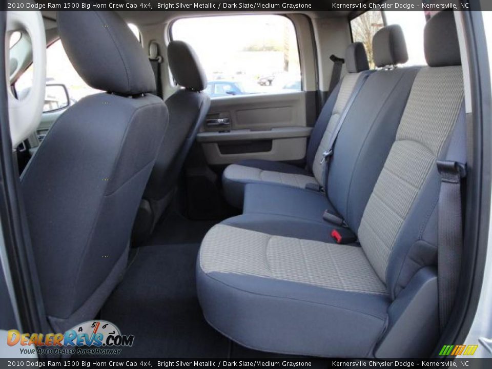 2010 Dodge Ram 1500 Big Horn Crew Cab 4x4 Bright Silver Metallic / Dark Slate/Medium Graystone Photo #16