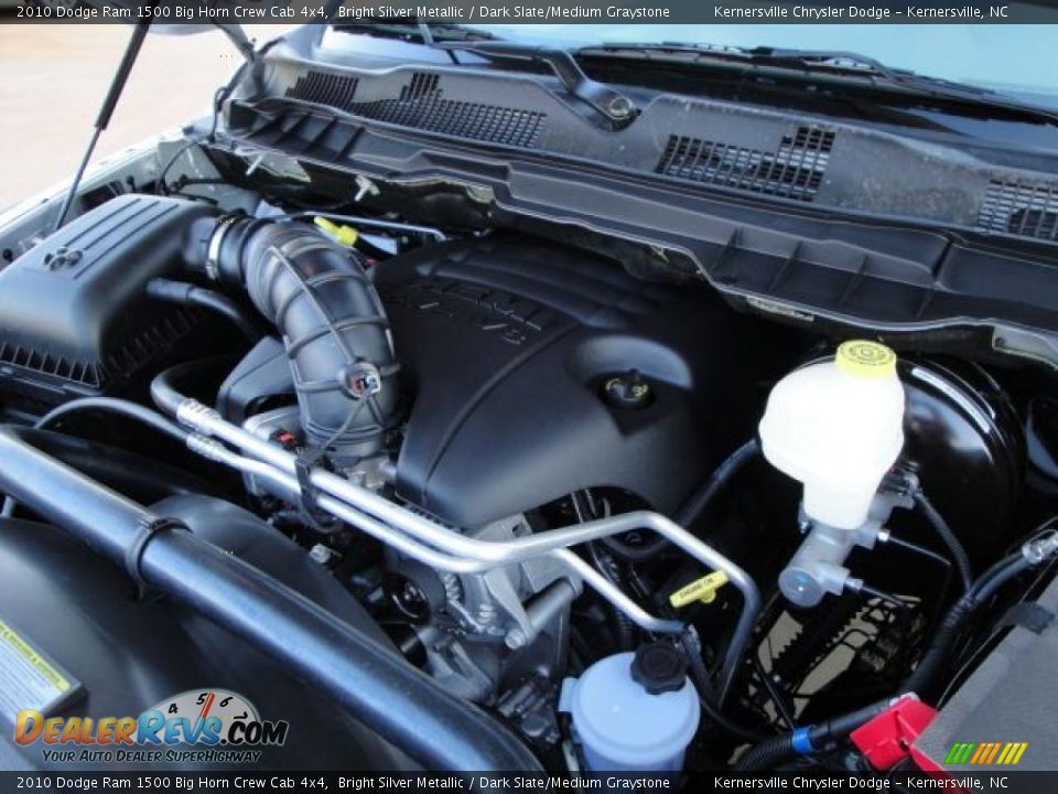 2010 Dodge Ram 1500 Big Horn Crew Cab 4x4 Bright Silver Metallic / Dark Slate/Medium Graystone Photo #21