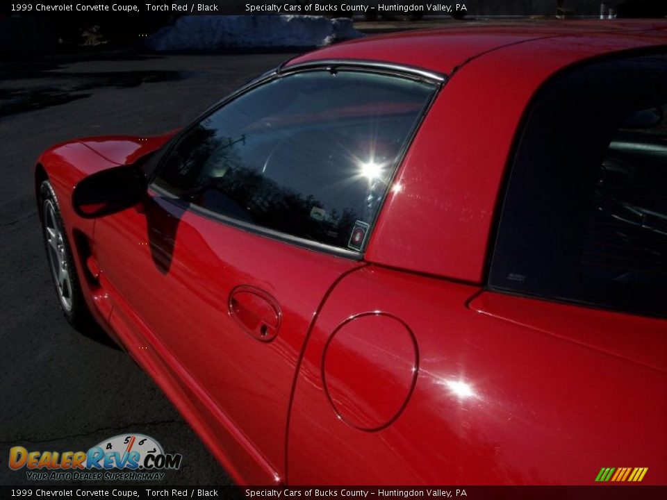 1999 Chevrolet Corvette Coupe Torch Red / Black Photo #24