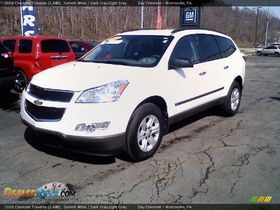 2009 Chevrolet Traverse LS AWD Summit White / Dark Gray/Light Gray Photo #1