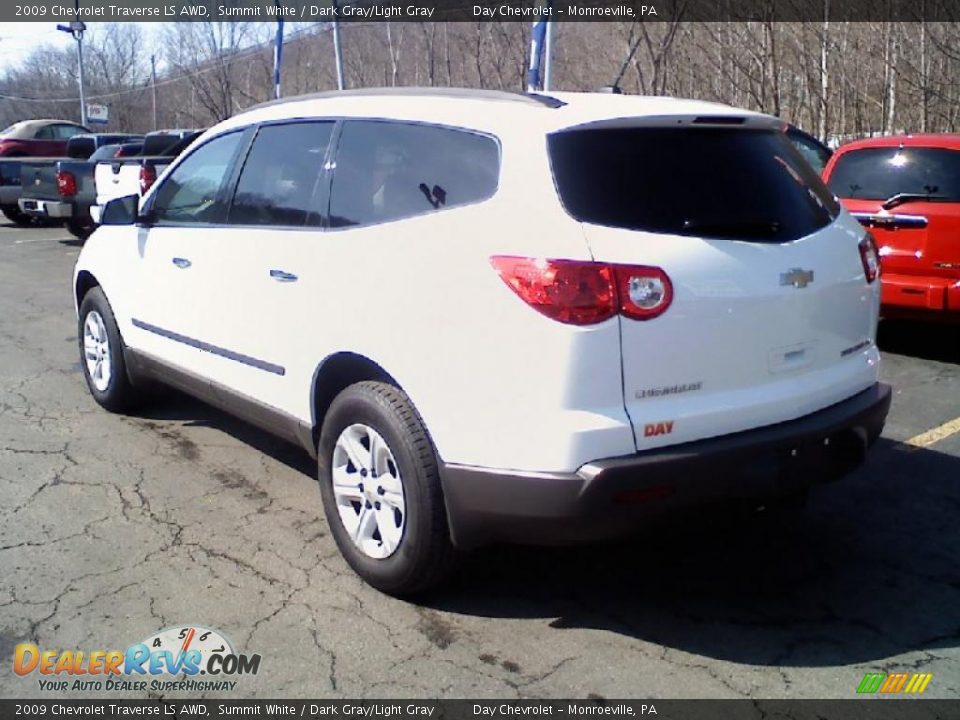 2009 Chevrolet Traverse LS AWD Summit White / Dark Gray/Light Gray Photo #4