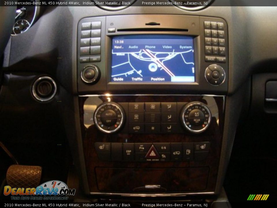 2010 Mercedes-Benz ML 450 Hybrid 4Matic Iridium Silver Metallic / Black Photo #12