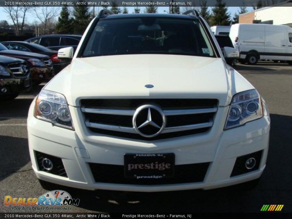 2010 Mercedes-Benz GLK 350 4Matic Arctic White / Black Photo #2
