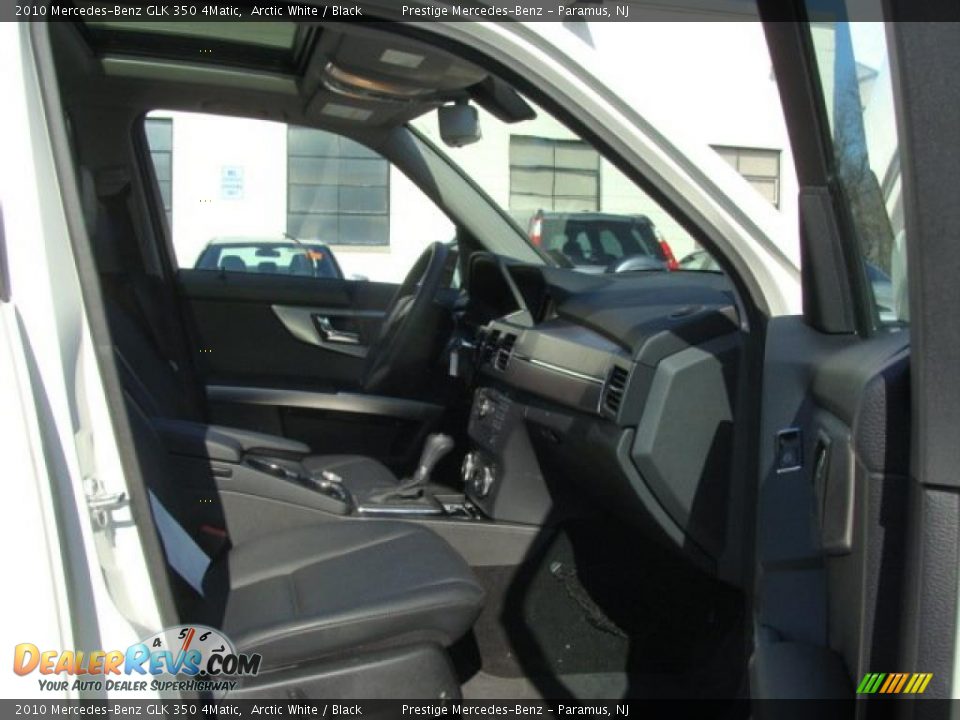 2010 Mercedes-Benz GLK 350 4Matic Arctic White / Black Photo #9