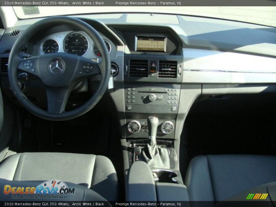 2010 Mercedes-Benz GLK 350 4Matic Arctic White / Black Photo #10