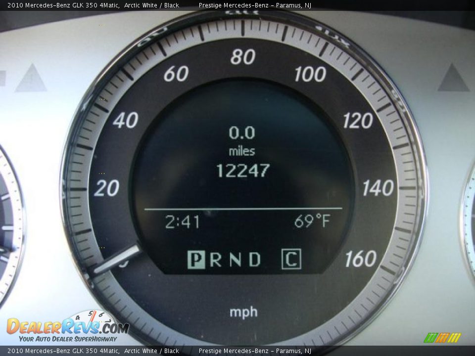 2010 Mercedes-Benz GLK 350 4Matic Arctic White / Black Photo #11