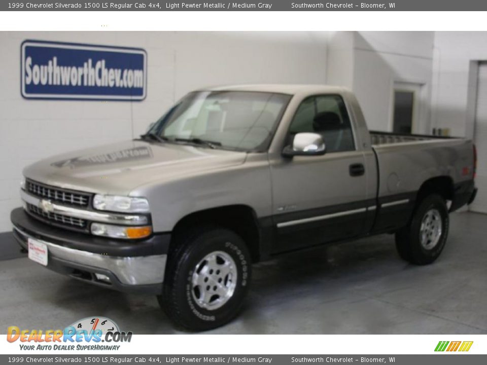 1999 Chevrolet Silverado 1500 LS Regular Cab 4x4 Light Pewter Metallic / Medium Gray Photo #1