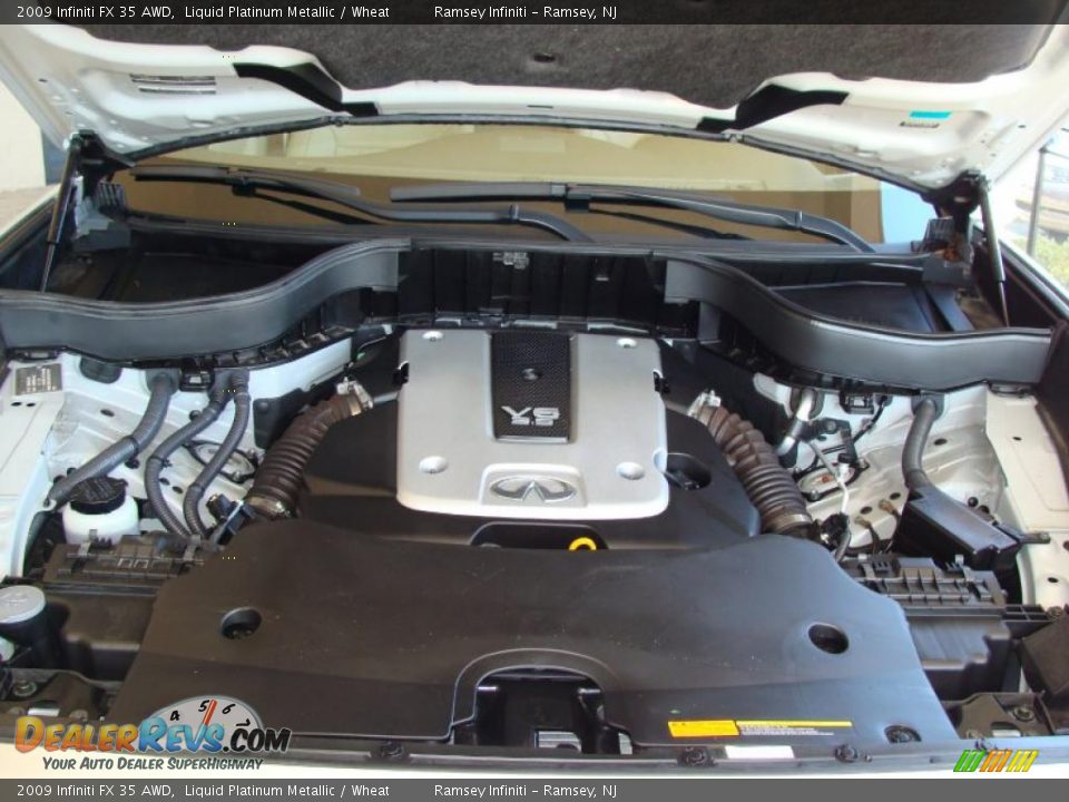 2009 Infiniti FX 35 AWD Liquid Platinum Metallic / Wheat Photo #14