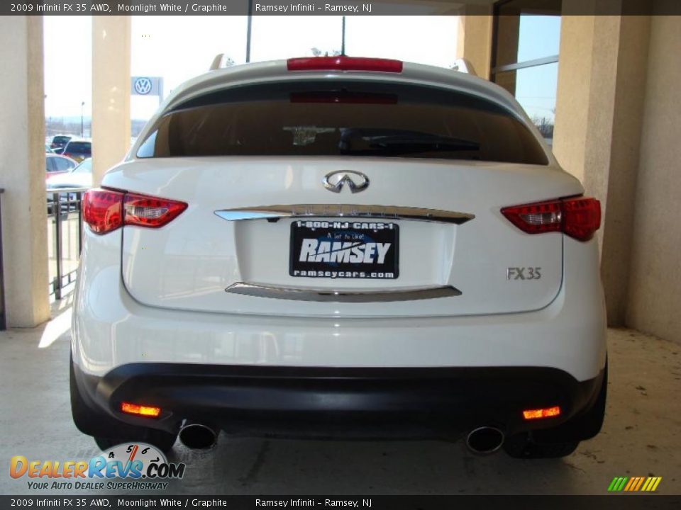2009 Infiniti FX 35 AWD Moonlight White / Graphite Photo #6