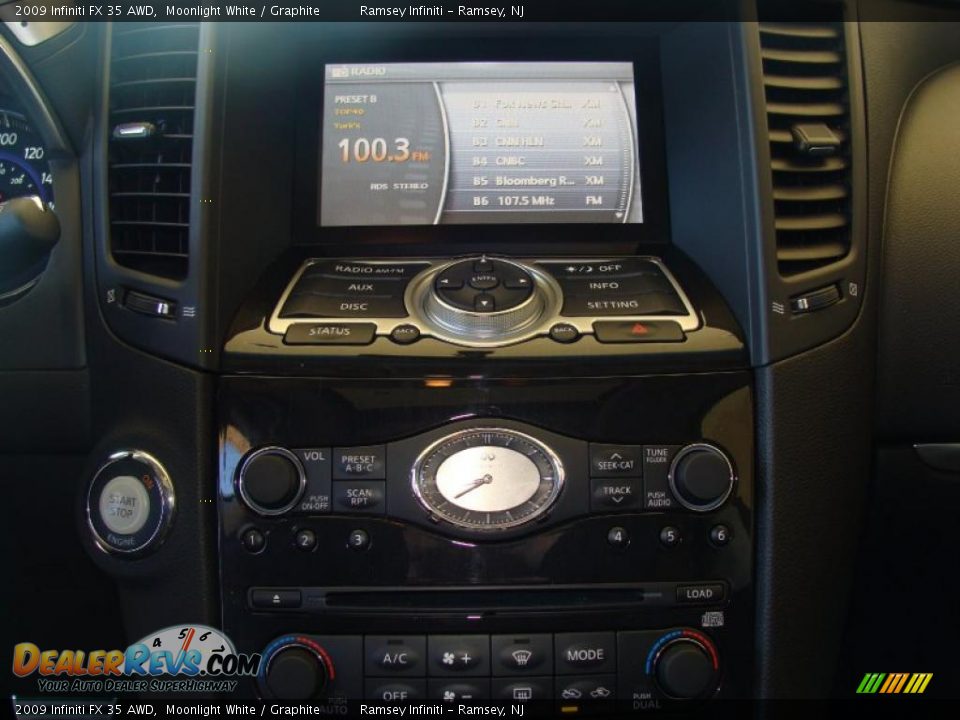 2009 Infiniti FX 35 AWD Moonlight White / Graphite Photo #12