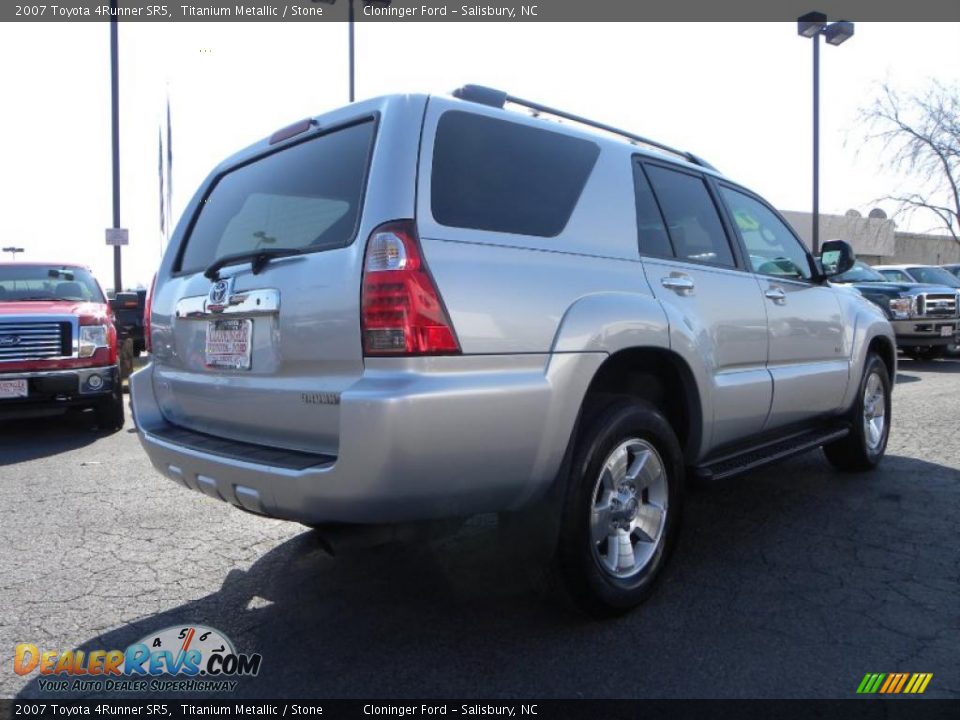 2007 Toyota 4Runner SR5 Titanium Metallic / Stone Photo #3