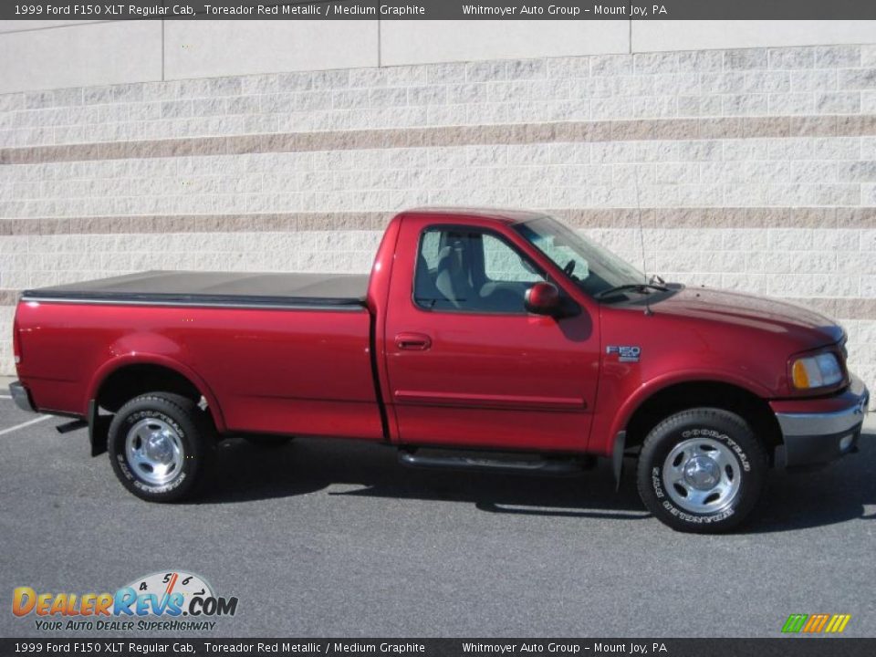 1999 Ford F150 XLT Regular Cab Toreador Red Metallic / Medium Graphite Photo #1