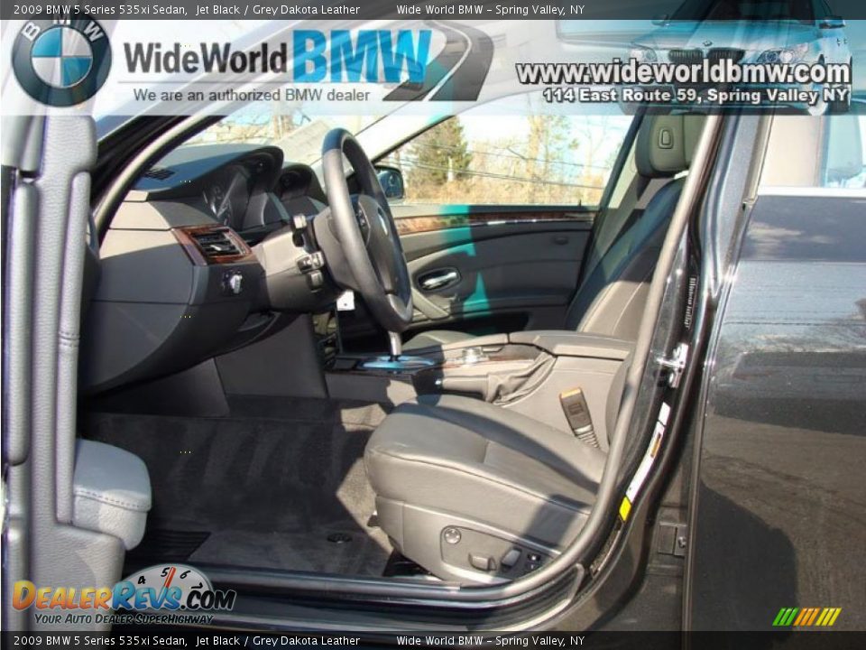 2009 BMW 5 Series 535xi Sedan Jet Black / Grey Dakota Leather Photo #9