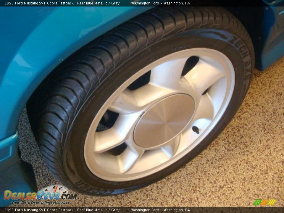 1993 Ford Mustang SVT Cobra Fastback Wheel Photo #10