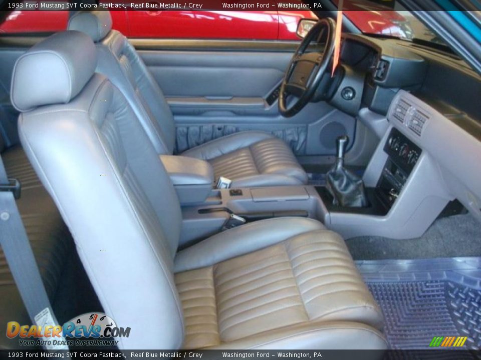 Grey Interior - 1993 Ford Mustang SVT Cobra Fastback Photo #11