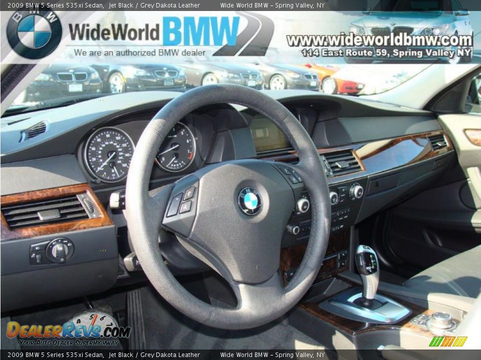 2009 BMW 5 Series 535xi Sedan Jet Black / Grey Dakota Leather Photo #12