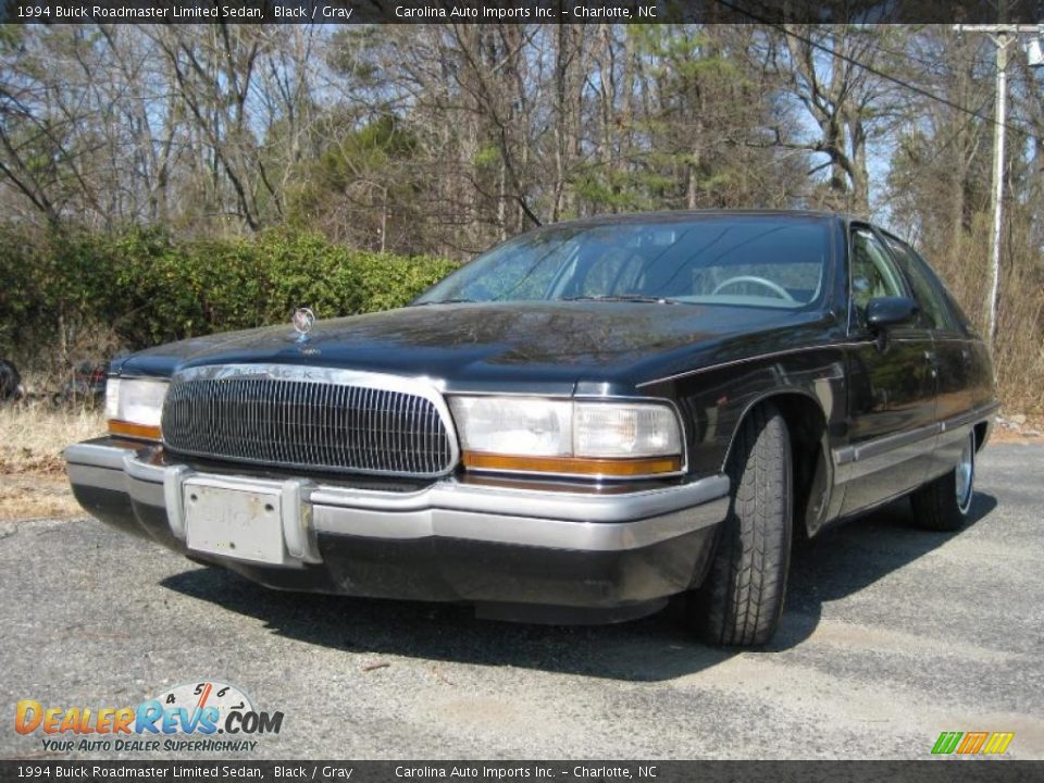 1994 Buick Roadmaster Limited Sedan Black / Gray Photo #4