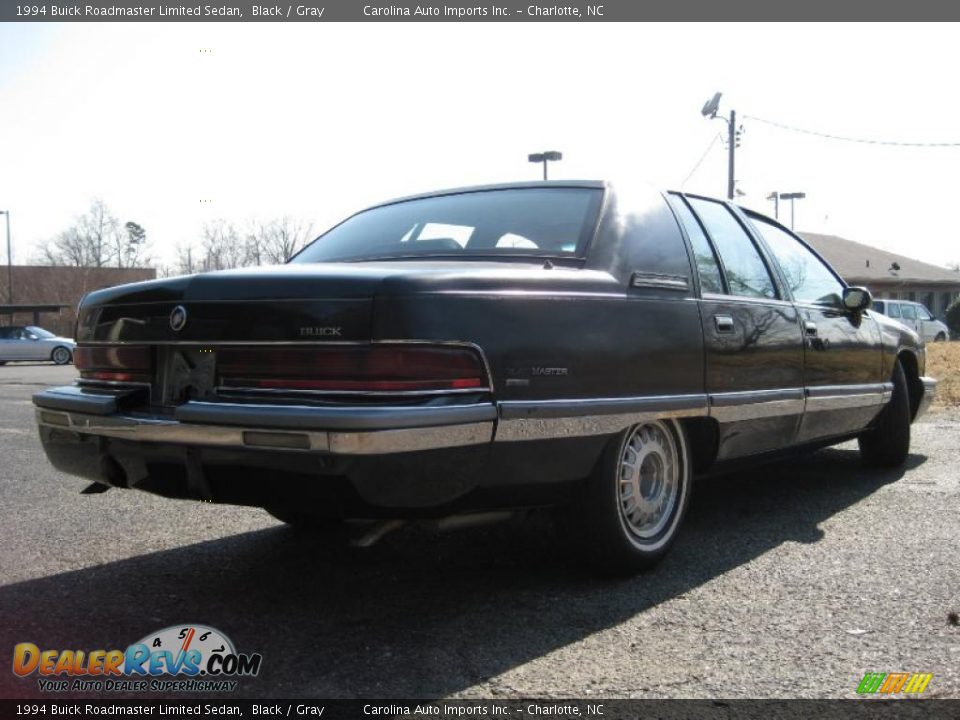 1994 Buick Roadmaster Limited Sedan Black / Gray Photo #8