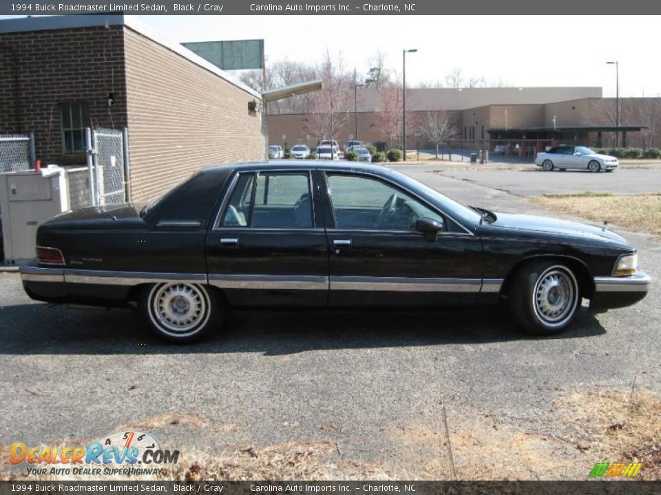 1994 Buick Roadmaster Limited Sedan Black / Gray Photo #9