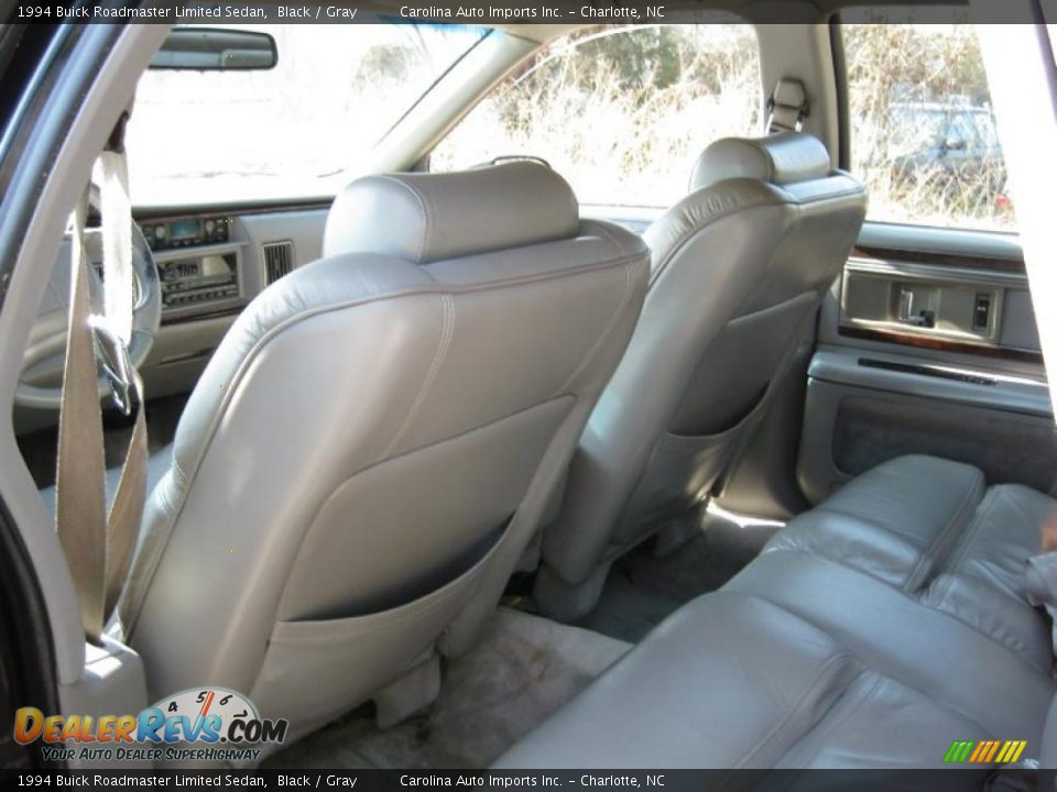 1994 Buick Roadmaster Limited Sedan Black / Gray Photo #17