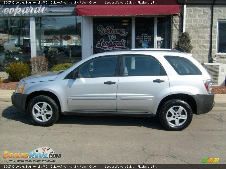 2005 Chevrolet Equinox LS AWD Galaxy Silver Metallic / Light Gray Photo #2