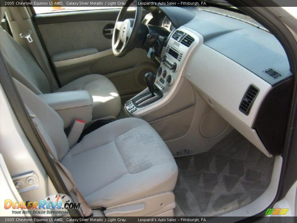 2005 Chevrolet Equinox LS AWD Galaxy Silver Metallic / Light Gray Photo #12