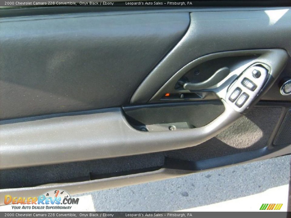 2000 Chevrolet Camaro Z28 Convertible Onyx Black / Ebony Photo #10