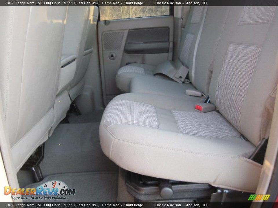 2007 Dodge Ram 1500 Big Horn Edition Quad Cab 4x4 Flame Red / Khaki Beige Photo #15