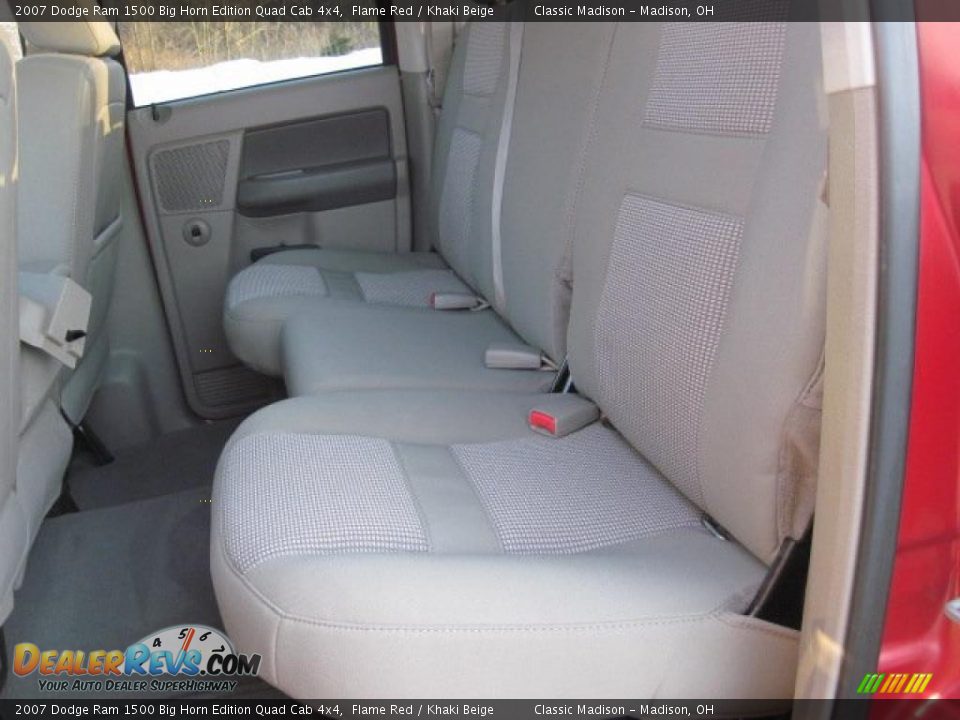 2007 Dodge Ram 1500 Big Horn Edition Quad Cab 4x4 Flame Red / Khaki Beige Photo #16