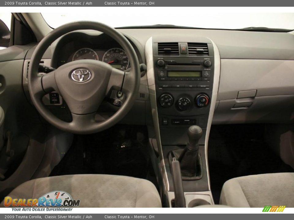 2009 Toyota Corolla Classic Silver Metallic / Ash Photo #19