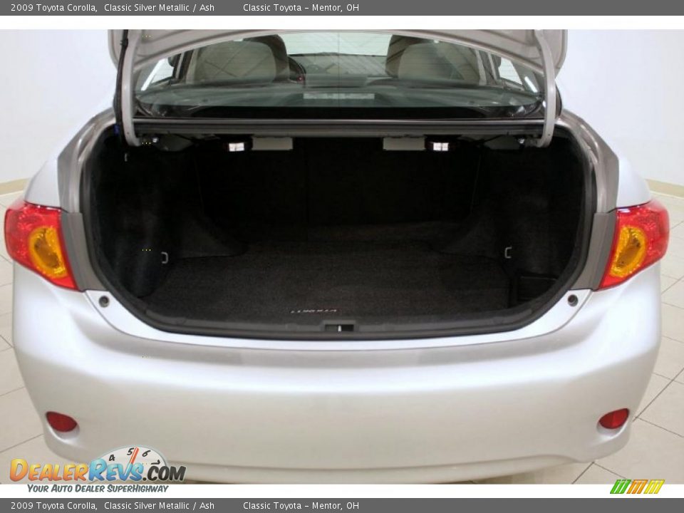 2009 Toyota Corolla Classic Silver Metallic / Ash Photo #20