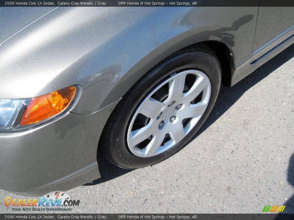 2006 Honda Civic LX Sedan Galaxy Gray Metallic / Gray Photo #9