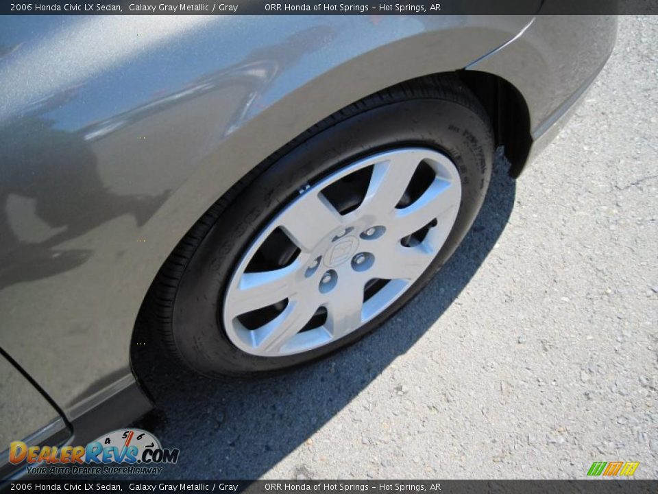 2006 Honda Civic LX Sedan Galaxy Gray Metallic / Gray Photo #12